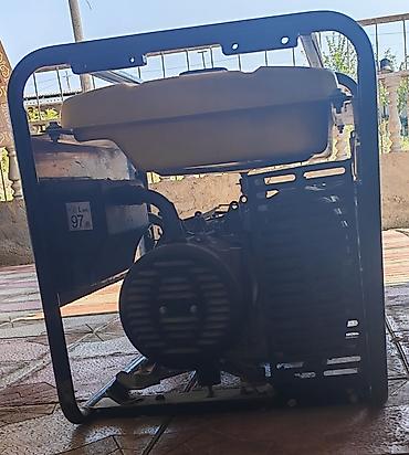 xalça satisi: COLT Sheriff 6500 benzin generatoru Texniki göstəricilər: - Güc: 5.5 — 4