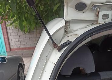 лабовой: Honda Fit: 2002 г., 1.3 л, Вариатор, Бензин, Хэтчбэк — 5