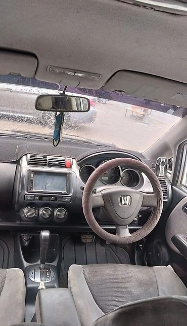 jas: Honda Fit: 2003 г., 1.5 л, Автомат, Бензин, Хэтчбэк — 8