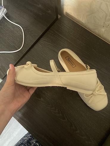 Личные вещи: Туфли, 39, Fashion, Новый, цвет - Белый, Платная доставка, Самовывоз — 2