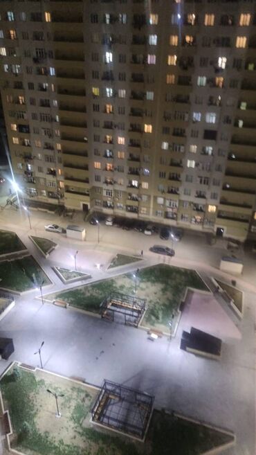 xacmaz mənzil: Xırdalanda Kristal Abşeron binalarında (H.Əliyev prospekti 30, bina