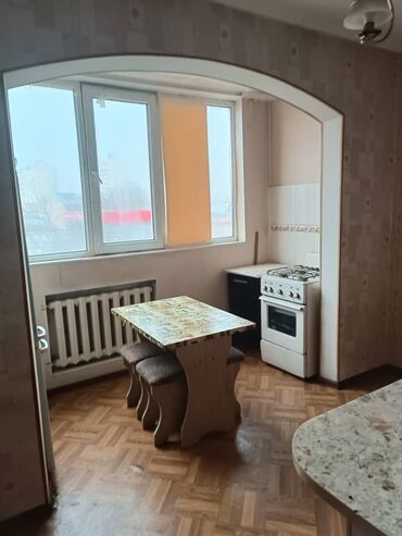 Продажа квартир: 2 комнаты, 53 м², 106 серия улучшенная, 2 этаж, Евроремонт