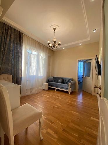 Mənzillər: İcarəyə verilir 2 otaqlı yeni tikili 55 m², 20-ci sahə q. Səbail — 2