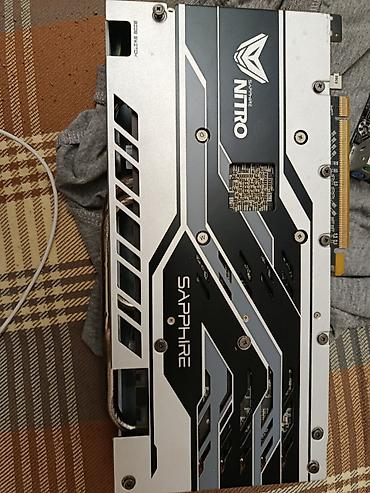 komputer dest: Sapphire NITRO ikili-fanlı videokart + LGA2011-3 platformu Videokart — 1