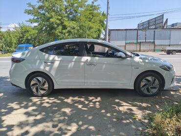 авто в рассрочку электромобиль: Hyundai Elantra: 2020 г., 1.6 л, Автомат, Бензин, Седан