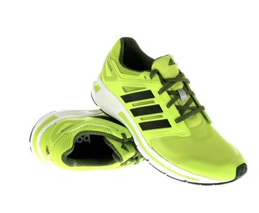 adidas мужская одежда: REVENERGY Techfit M — мужские кроссовки Adidas, предназначенные для