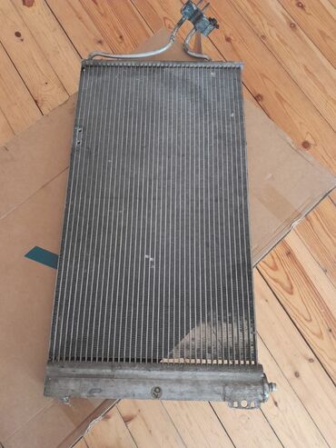 Kondisioner radiatorları: Vito mersedes radiator kondisoner uçun 2004-2009 W- 639 yaxsi