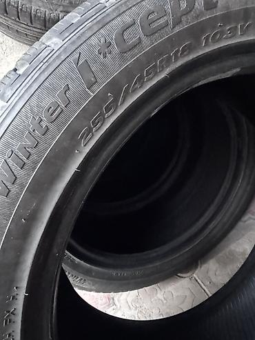 лед освещение: Зимние шины Hankook Winter i*cept evo2 (W320) - Размер: 255/45 R18 - — 2