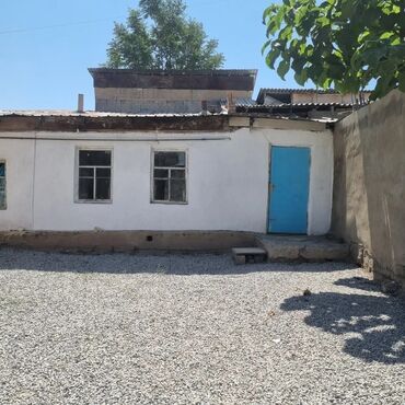 островок в аренду тц: 60 м², 2 комнаты, Утепленный, Забор, огорожен