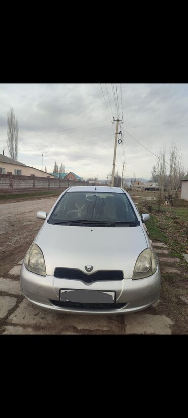 продаю toyota vitz: Toyota Vitz: 2001 г., 1 л, Автомат, Бензин, Хэтчбэк