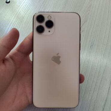 Apple iPhone: IPhone 11 Pro, Б/у, 256 ГБ, Matte Gold, Чехол, 88 %