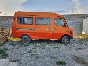 купить рено тягач: Mercedes-Benz : 1994 г., 2.9 л, Механика, Бензин, Бус
