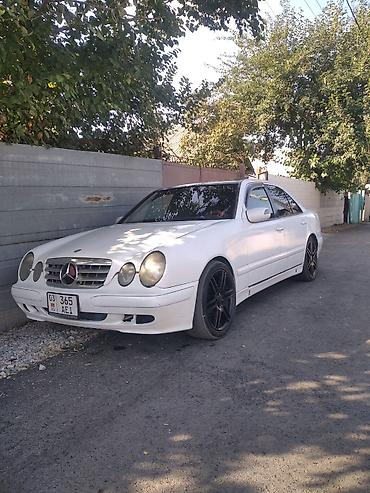 bye e5: Mercedes-Benz E-Class: 2000 г., Седан — 4