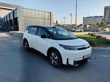 hongqi ehs9: Tesla : 2026 г., Электромобиль, Кроссовер — 4