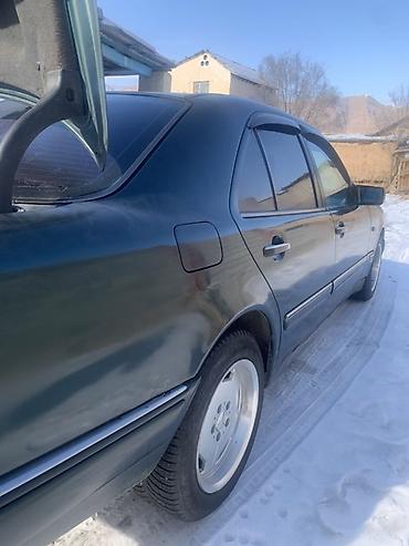 Mercedes-Benz: Mercedes-Benz E-Class: 1997 г., 2.3 л, Автомат, Бензин, Седан — 3