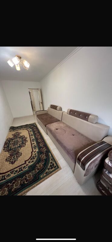 Долгосрочная аренда комнат: 50 м², С мебелью, Без мебели