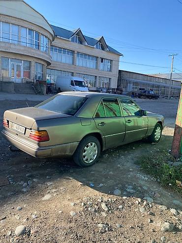 стрим 2001: Mercedes-Benz W124: 1991 г., 2 л, Механика, Дизель, Седан — 1