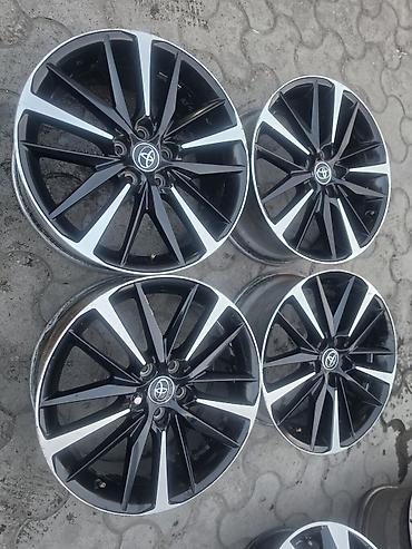 Комплект оригинальных литых дисков Toyota (4 шт.) - Диаметр: 18" -