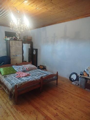 evler satisi: 2 otaqlı, 80 kv. m, Kredit yoxdur, Orta təmir — 6