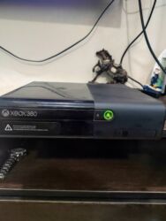 Xbox 360 & Xbox: Xbox 360 — içərisində 27 ədəd oyun var: GTA 5, Tomb Raider, Metro — 1