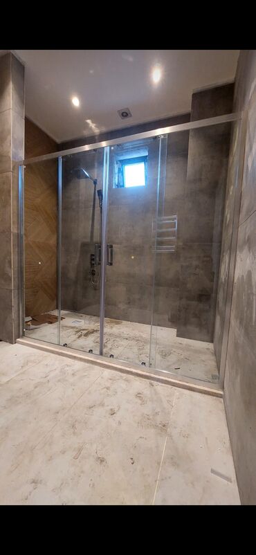 Duş kabinaları, arakəsmələr: Yeni Üstü açıq kabina, Künc üçün, Pulsuz çatdırılma — 18