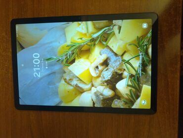 samsung tab e: Samsung Galaxy tab A9
 6 gb ram 256 gb yaddaş