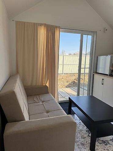 Посуточная аренда домов: Гостевой домик-студия (садовый домик/мини-дача) - Планировка: одна — 22