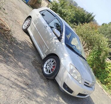 Toyota: Toyota Corolla: 1.6 l | 2006 il Hetçbek — 8