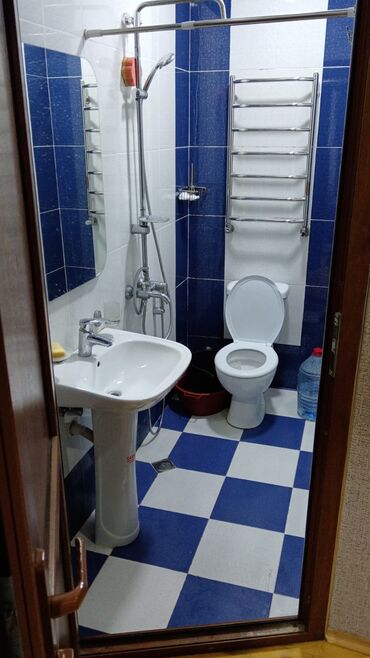 Uzunmüddətli kirayə mənzillər: Mebelli 2 otaqlı mənzil – fotolardakı kimi tam yaşayış üçün hazır. - — 7