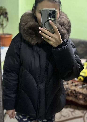 пуховик с натуральным мехом: Пуховик, Короткая модель, Китай, С мехом, M — 1