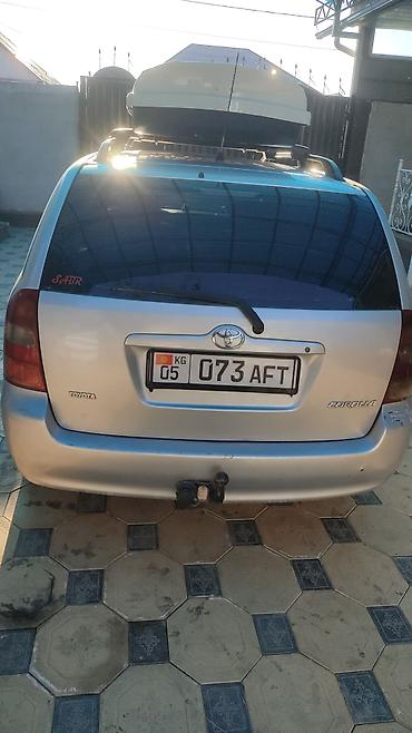 Toyota: Toyota Corolla: 2003 г., 2 л, Механика, Бензин, Универсал — 3