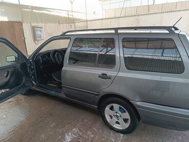 тюнинг салона passat b3: Volkswagen Golf Variant: 1994 г.