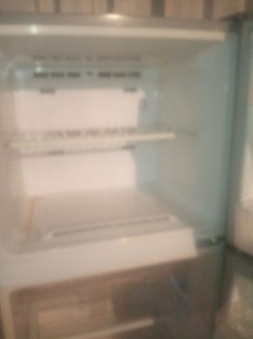 Холодильники: Двухкамерный холодильник Самсунг Нофрост 1,6 м. с верхней морозильной — 5