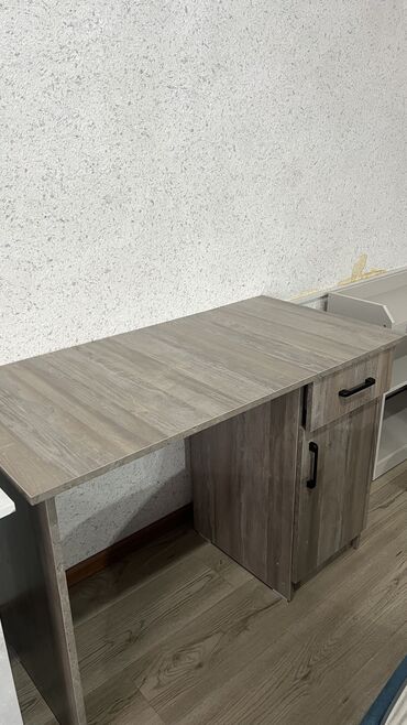 Письменные столы: Письменный стол, Новый — 4