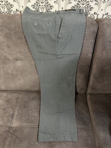 Мужская одежда: Брюки 7XL (EU 54), цвет - Серый