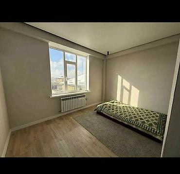 Продажа таунхаусов: 6 комнат, 160 м², 5 соток, Ак-Ордо 1 ж/м Электричество, Канализация, Горячая вода — 11