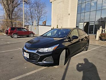 spark 2018: Chevrolet Cruze: 2018 г., 1.4 л, Автомат, Бензин, Седан — 2
