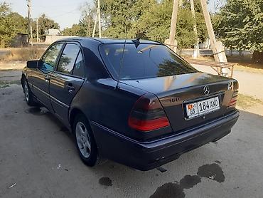 кун тракторный: Mercedes-Benz C-Class: 1994 г., 1.8 л, Механика, Бензин, Седан — 2
