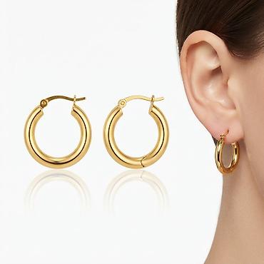 Серьги сөйкөлөр кольца классической формы в тёплом золотистом оттенке