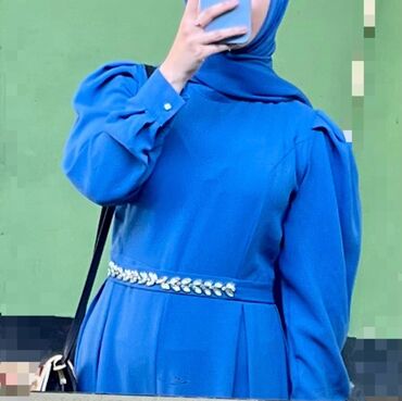 Gündəlik donlar: Hamisi çox baha alinib, her biri 1-ce defe geyinilib ve çox münasib — 2