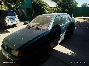 полировщик авто: Volkswagen Polo: 1999 г., Седан — 1
