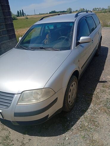 бус фольксваген: Volkswagen Passat: 2003 г., 1.6 л, Механика, Бензин, Универсал