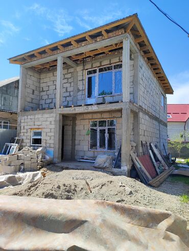 дом беловодский: 200 м², 4 комнаты, Требуется ремонт Без мебели