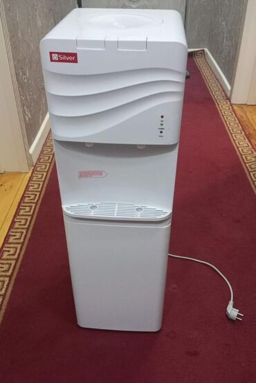 Aspiratorlar: Su dispenseri Tecili satilir 170 azn Unvan:Zabrat (1030)*Deniz. M