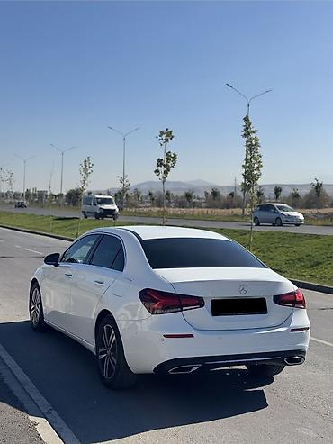 Унаа сатуу: Mercedes-Benz A-Class: 2021 г., 2 л, Робот, Бензин, Седан — 4