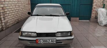 Mazda: Mazda 626: 1991 г., 2 л, Механика, Бензин, Седан