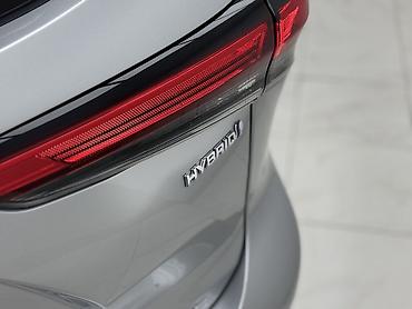 Toyota: Toyota Highlander: 2022 г., 2.5 л, Автомат, Гибрид — 7