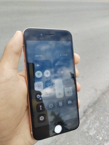 apple iphone 11: IPhone 8, 64 GB, Rose Gold, Qırıq, Simsiz şarj