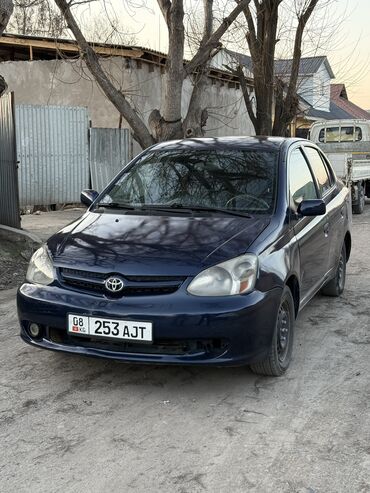 хорошее качество: Toyota Vitz / Platz / Yaris / Echo: 2003 г., 1.5 л, Автомат, Бензин, Седан