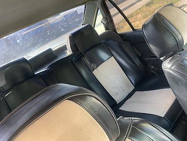 e6 3: Toyota Avensis: 2009 г., 1.6 л, Бензин, Седан — 7